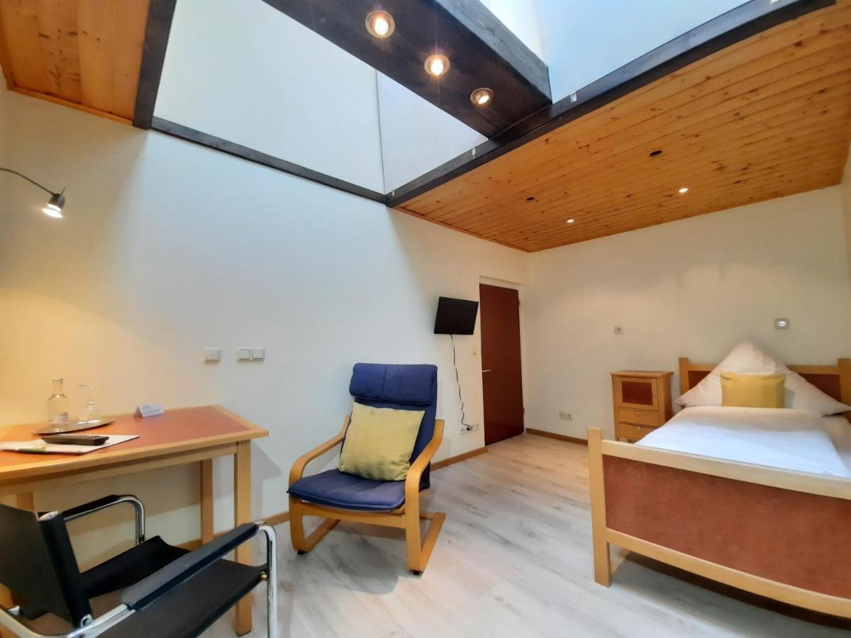 Hotel Vier Spitzen Lauenforde Eksteriør billede