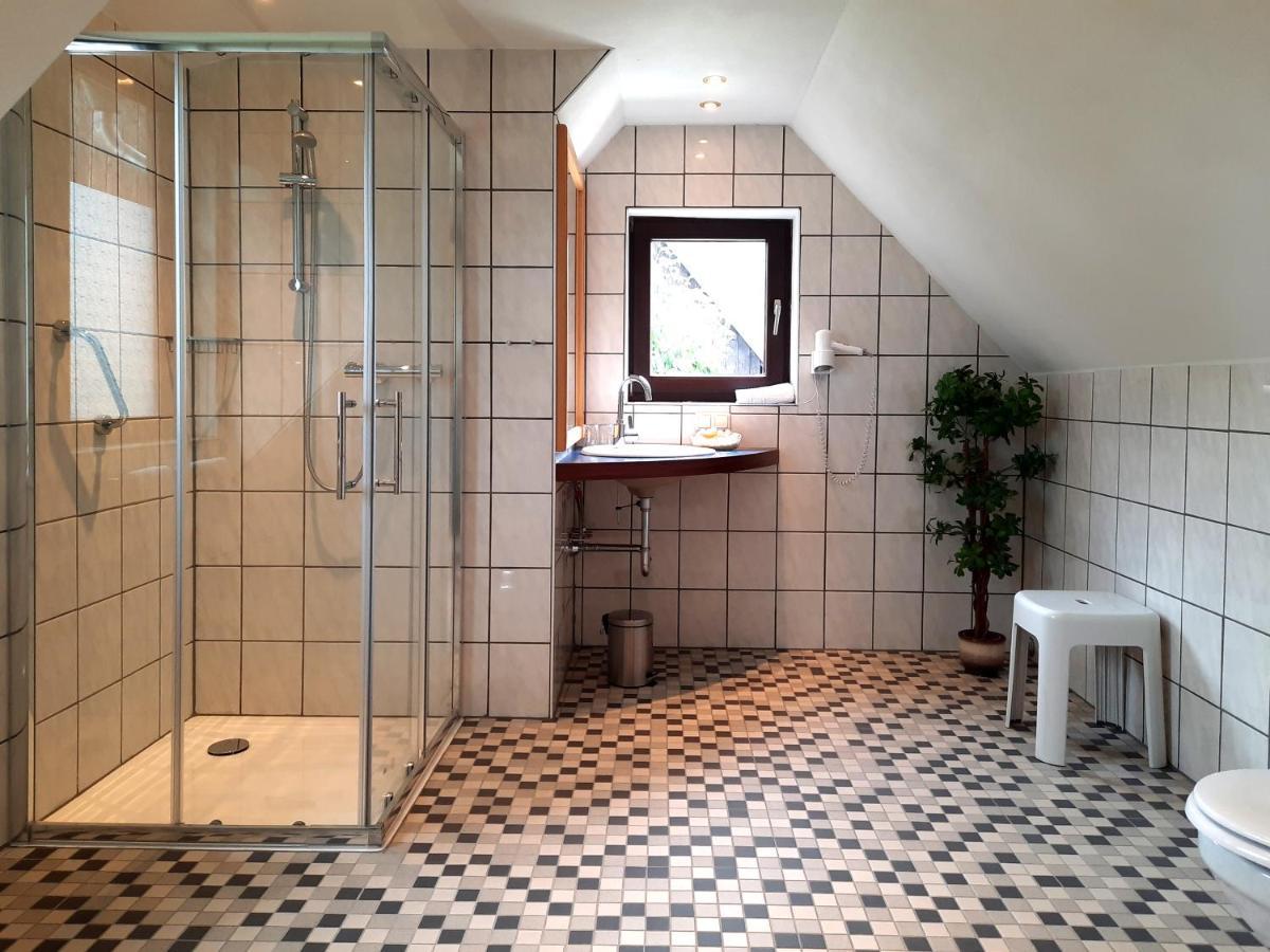 Hotel Vier Spitzen Lauenforde Eksteriør billede